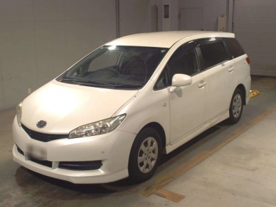 TOYOTA WISH