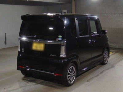 HONDA N BOX CUSTOM
