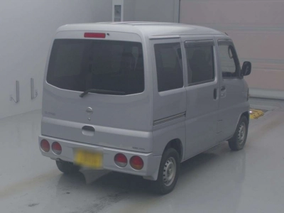 NISSAN CLIPPER VAN