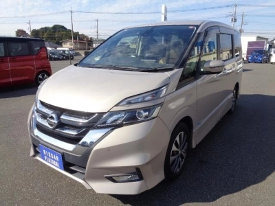 NISSAN SERENA