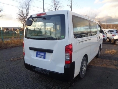 NISSAN NV350 CARAVAN
