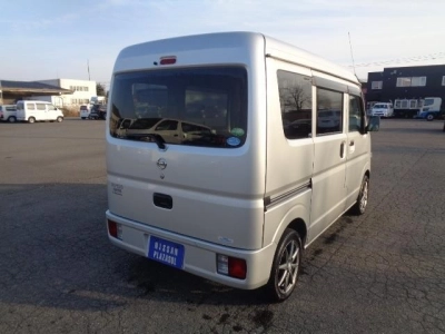 NISSAN NV100 CLIPPER