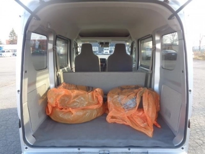 NISSAN NV100 CLIPPER