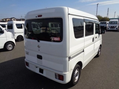 NISSAN CLIPPER VAN