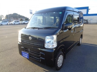 NISSAN CLIPPER VAN