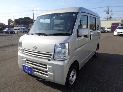 NISSAN CLIPPER VAN