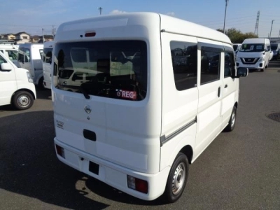 NISSAN CLIPPER VAN