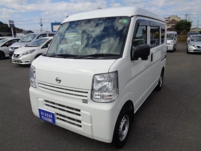 NISSAN CLIPPER VAN