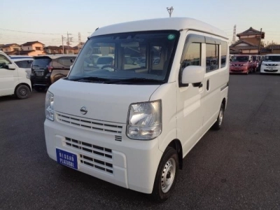 NISSAN CLIPPER VAN
