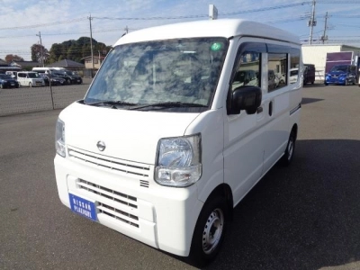 NISSAN CLIPPER VAN