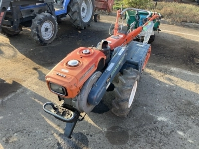 KUBOTA KUBOTA