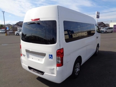 NISSAN NV350 CARAVAN