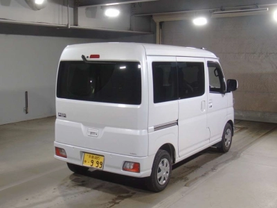 TOYOTA PIXIS VAN