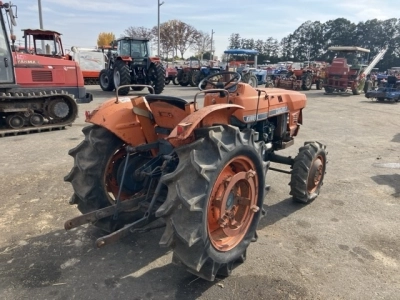 KUBOTA KUBOTA