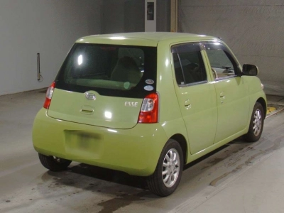 DAIHATSU ESSE