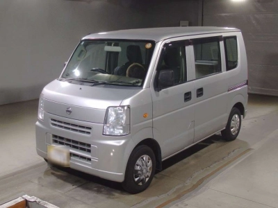 NISSAN NV100 CLIPPER