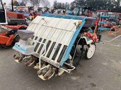 KUBOTA KUBOTA