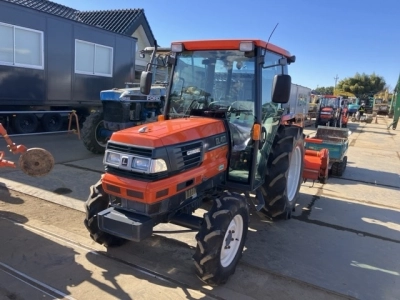 KUBOTA KUBOTA