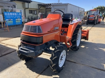 KUBOTA KUBOTA