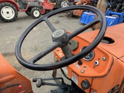 KUBOTA KUBOTA