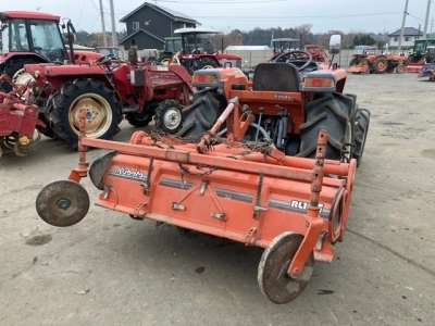 KUBOTA KUBOTA