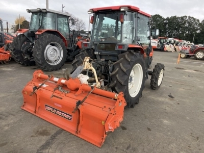 KUBOTA KUBOTA