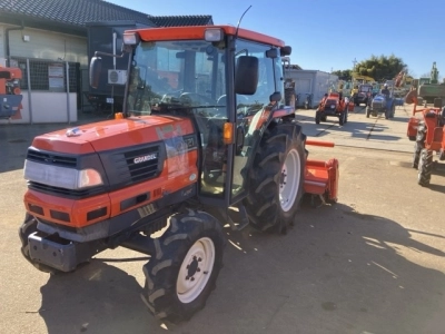 KUBOTA KUBOTA