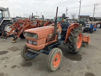 KUBOTA KUBOTA