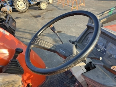 KUBOTA KUBOTA