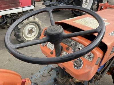 KUBOTA KUBOTA
