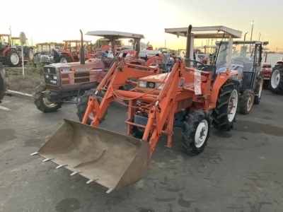 KUBOTA KUBOTA
