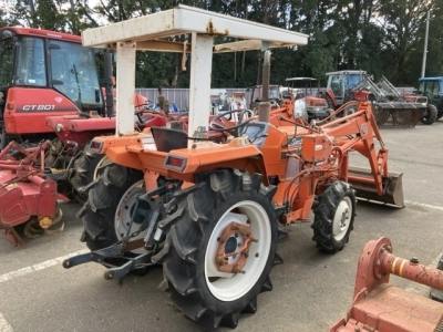 KUBOTA KUBOTA
