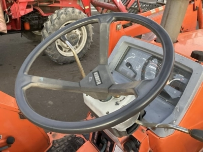 KUBOTA KUBOTA