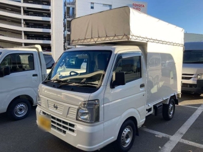 NISSAN NT100 CLIPPER