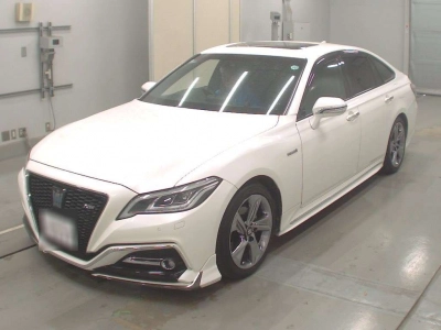 TOYOTA CROWN HYBRID