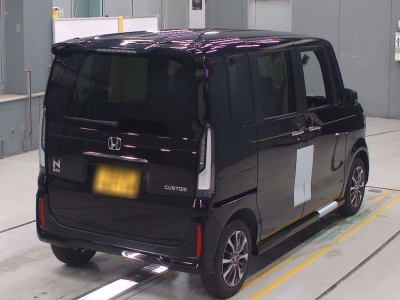 HONDA N BOX CUSTOM