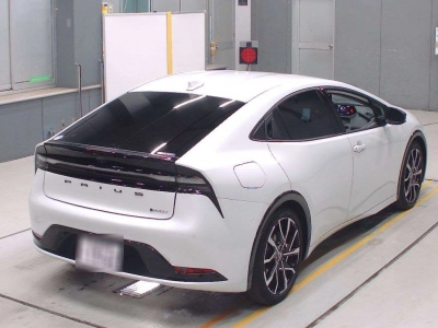 TOYOTA PRIUS PHV