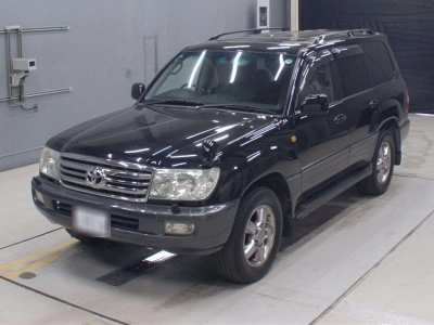 TOYOTA LAND CRUISER 100