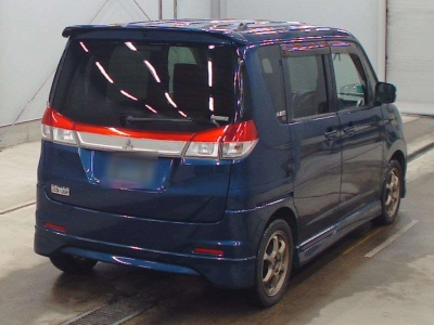 MITSUBISHI DELICA D:2