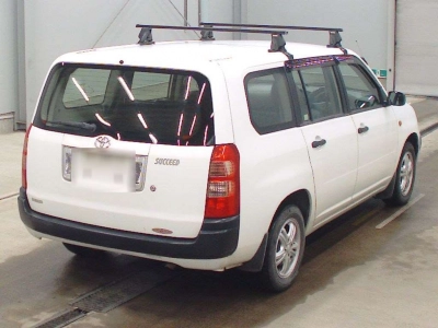TOYOTA SUCCEED VAN