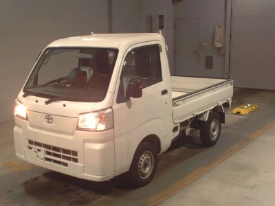 TOYOTA PIXIS TRUCK