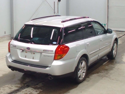 SUBARU OUTBACK