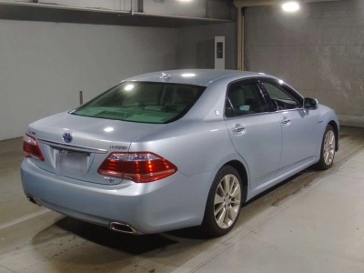 TOYOTA CROWN HYBRID