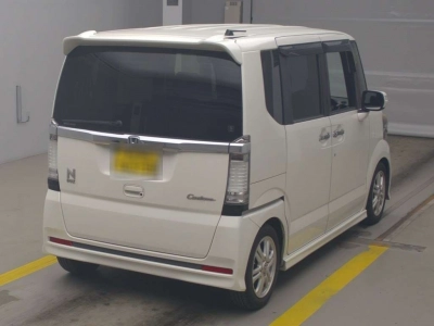 HONDA N BOX CUSTOM