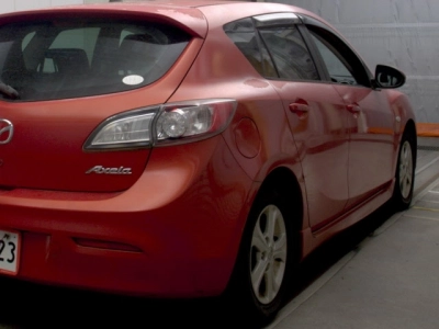 MAZDA AXELA SPORT