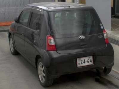 DAIHATSU ESSE