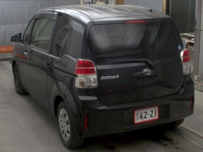 TOYOTA SPADE