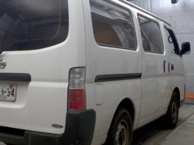 NISSAN CARAVAN
