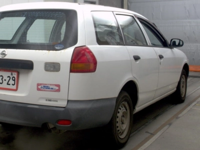 NISSAN AD VAN
