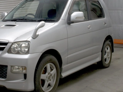 DAIHATSU TERIOS KID